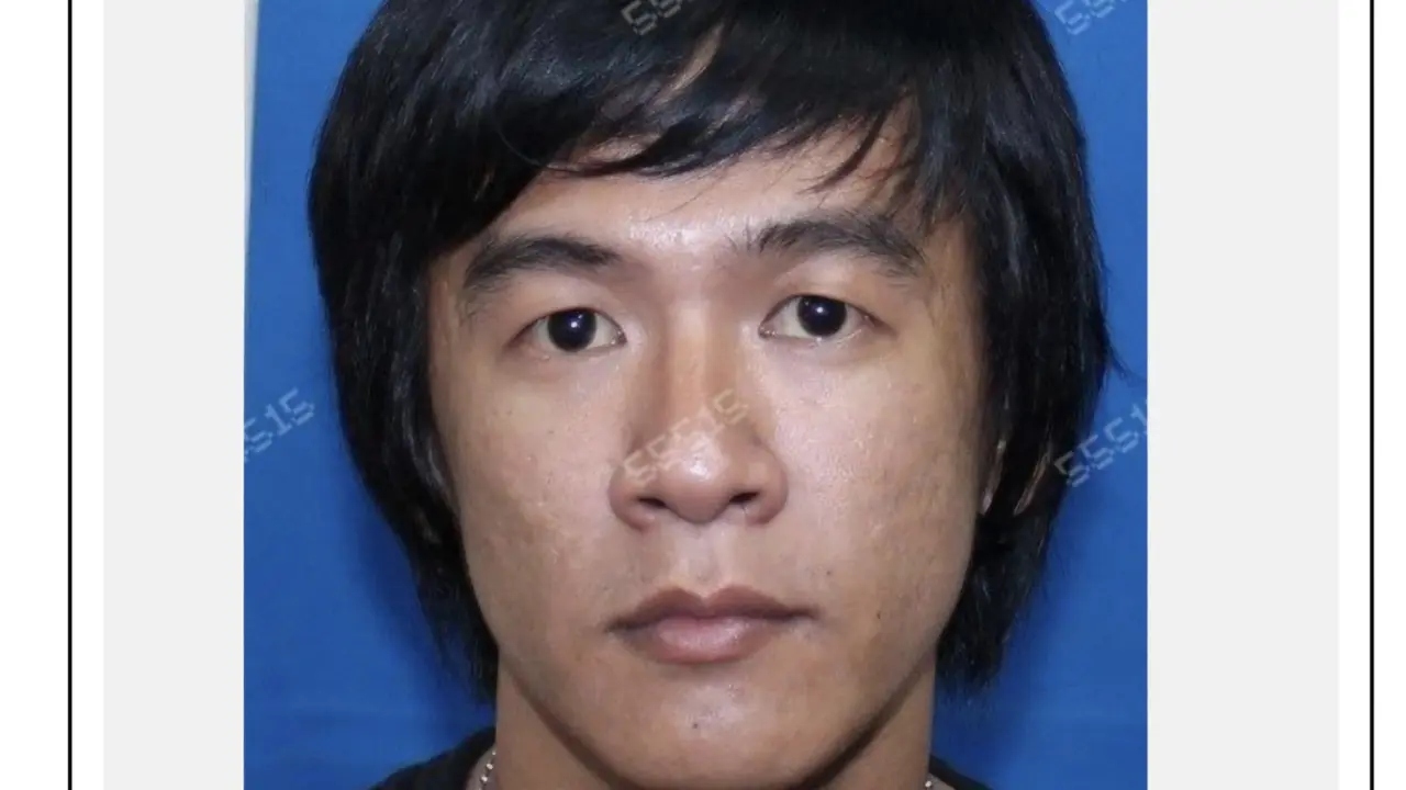 Polisi menerbitkan DPO atas nama Frendry Dona alias Fhoku, sosok di balik peredaran narkoba dan pengendali laboratorium (clandestine lab) pembuatan cartridge vape berisi zat etomidate di Jakarta Timur.