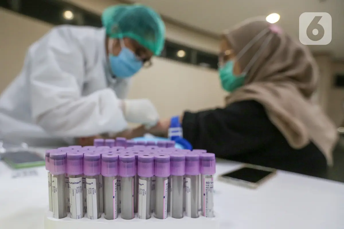 Lindungi Pasien saat Berobat, Karyawan dan Tenaga Medis Jalani Tes Serologi Covid-19