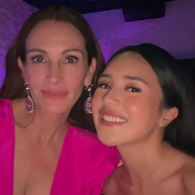Penampilan Beby Tsabina di Premier Ticket to Paradise hingga Foto Bareng Julia Roberts