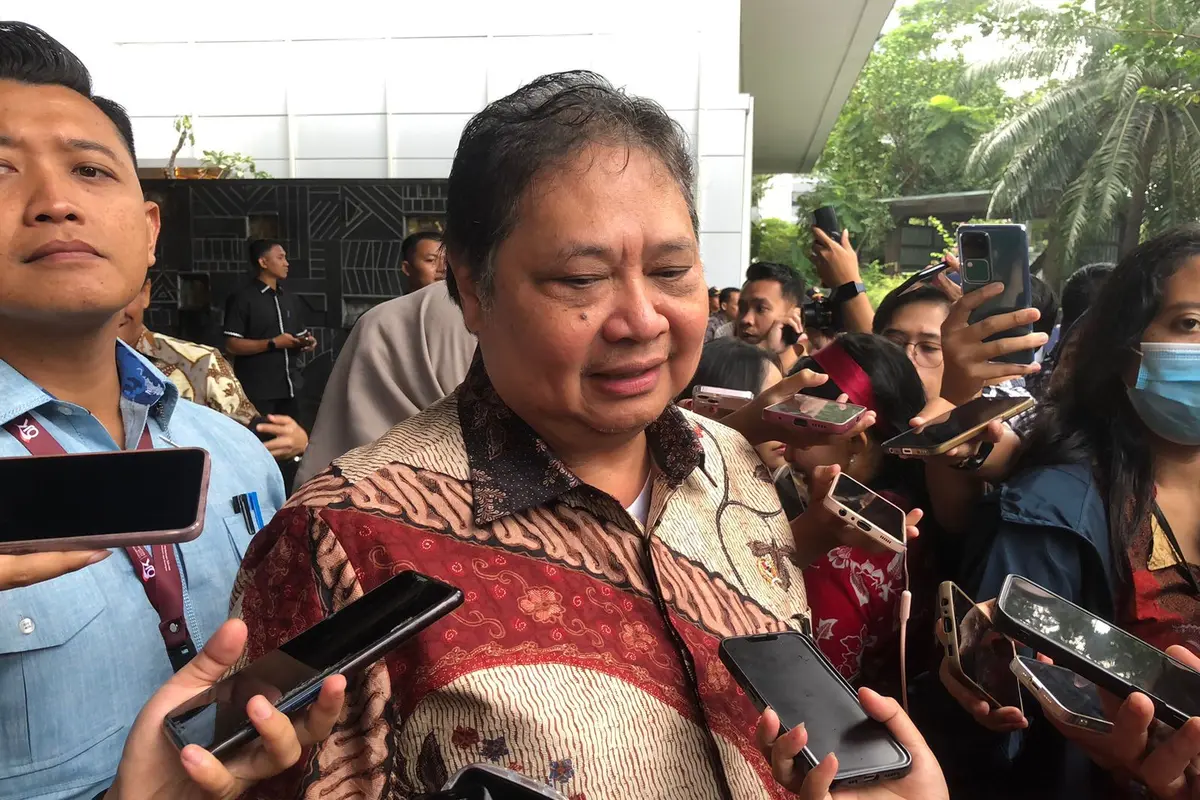 Menteri Koordinator Bidang Perekonomian Airlangga Hartarto saat menghadiri Pertemuan Tahunan Industri Jasa Keuangan OJK 2024, Selasa (20/2/2024). (Foto: Liputan6.com/Tira Santia)