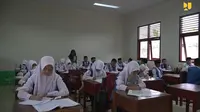 Peringatan Hari Pendidikan Nasional (Hardiknas) setiap tanggal 2 Mei, Kementerian Pekerjaan Umum dan Perumahan Rakyat (PUPR) untuk melakukan rehabilitasi dan renovasi sekolah, madrasah, dan perguruan tinggi untuk mendukung kegiatan belajar dan mengajar. (Dok. Kementerian PUPR)
