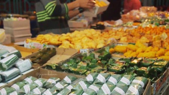 Jajanan Pasar di Pasar Kue Subuh Senen yang Legendaris (Foto: Jajanbeken.com)