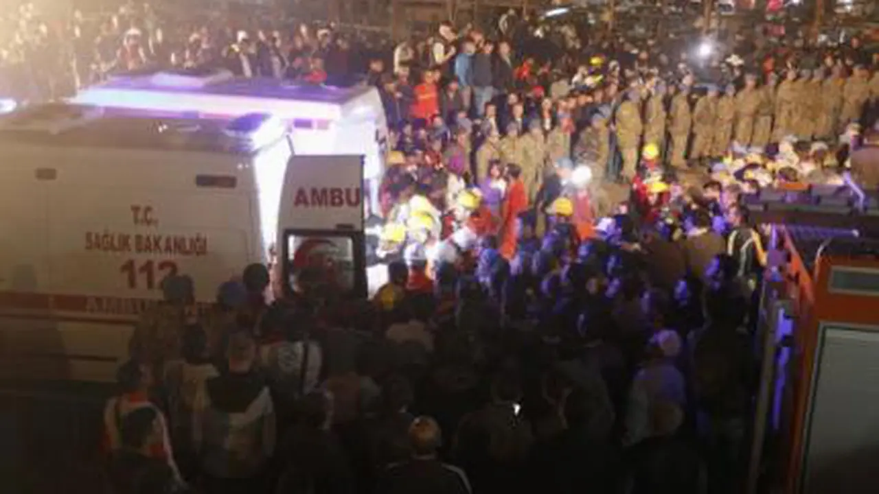 Kebakaran tambang di Soma, Turki.