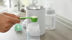Bolehkah Air Kemasan Dipakai untuk Menyeduh Susu Formula Bayi?