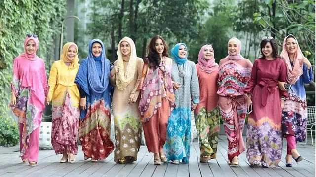 [Bintang] Ibu Mertua Tasya Kamila