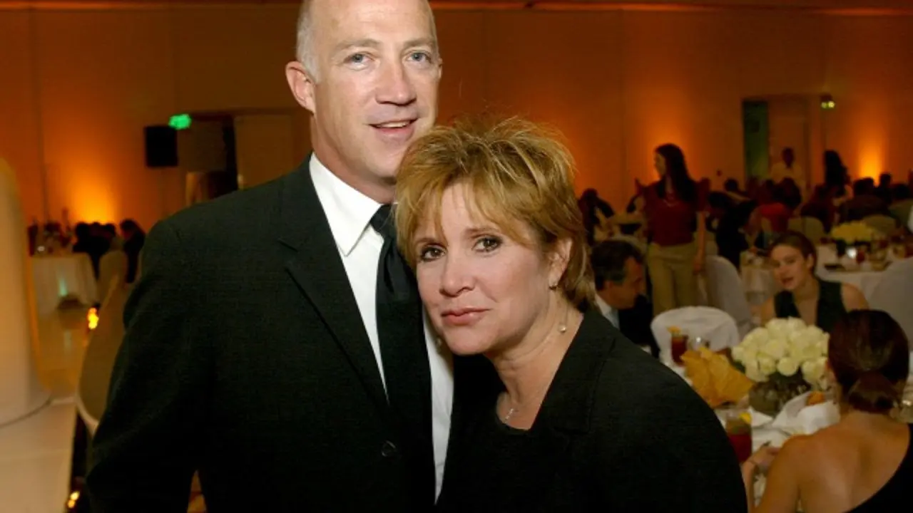 [Bintang] Carrie Fisher - Bryan Lourd