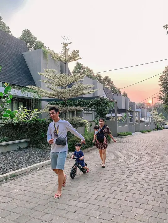 Putri Titian (Instagram/putrititian)