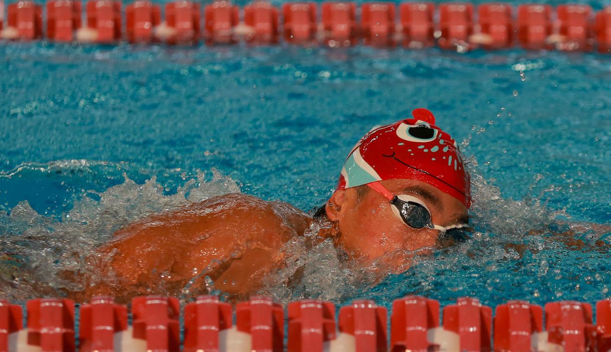 Anindya juga menambahkan bahwa olahraga Akuatik di Indonesia harus lebih kuat, terutama secara prestasi. Kejurnas kali ini bisa menjadi ajang untuk mengguatkan hal tersebut. (Bola.com/Bagaskara Lazuardi)