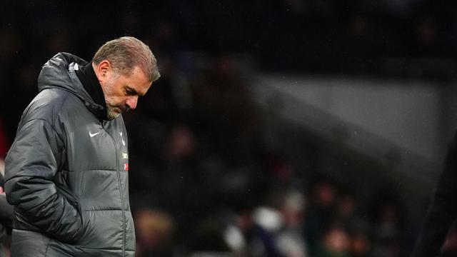 Foto: Ange Postecoglou Pusing Tottenham Dipermalukan Leicester, Waspada PHK Menanti