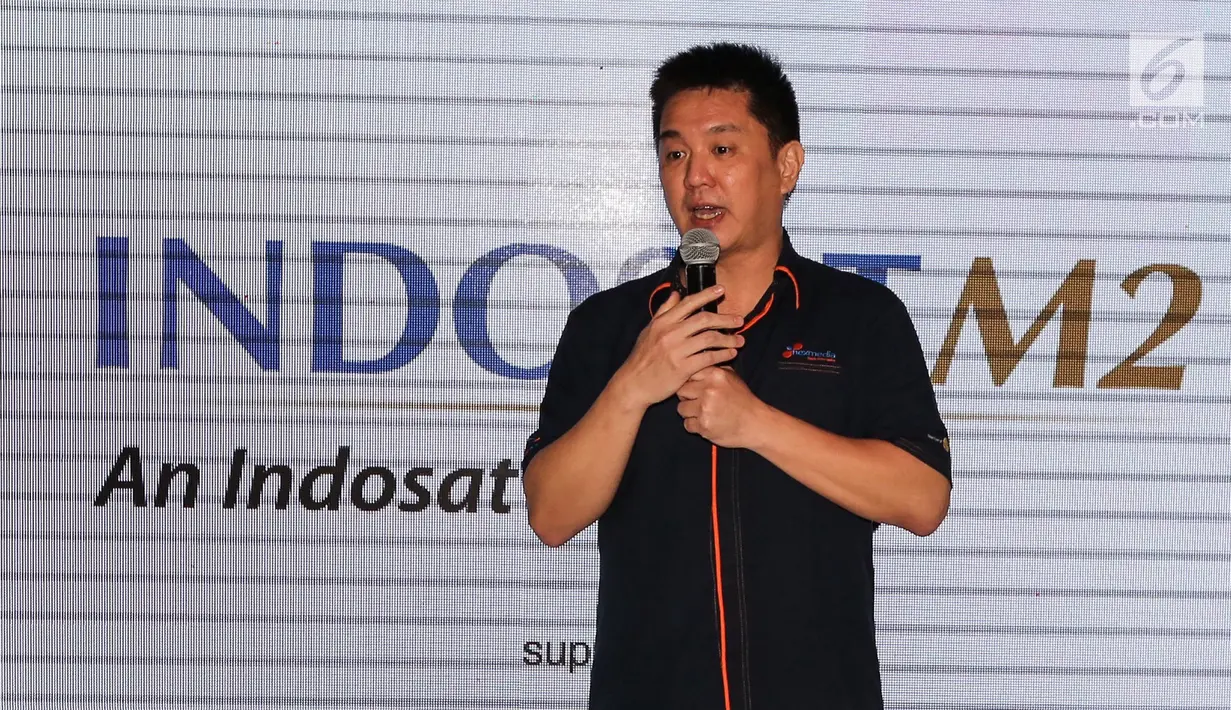 Presdir PT Mediatama Anugrah Citra (NexMedia) Junus Koswara berbicara dalam layanan home IPTV, nexGIG di Jakarta, Selasa (14/8). Layanan ini hadir atas kerja sama GIG dan EMTEK Group (Nexmedia & Skynet) sebagai penyedia konten. (Liputan6.com/Fery Pradolo)