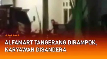 Insiden perampokan terjadi di gerai Alfamart Jatake Kadusirung, Pagedangan, Kab. Tangerang Selasa (19/4/2022) malam. Personil polisi mengepung lokasi hingga terdengar tembakan. Diketahui sejumlah karyawan minimarket disandera.