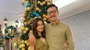 <p>Kompak pakai outfit sage, Denny Sumargo dan Olivia Allan semakin serasi serta mesra. Enggak heran jika banyak orang yang menyebut jika pasangan ini adalah couple goals. (Liputan6.com/IG/@sumargodenny)</p>