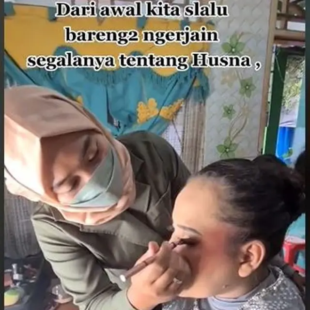 Viral Anak Band Bantu Istri Jadi MUA Selama Pandemi