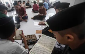 Hari Santri Nasional: Sejarah Resolusi Jihad dan Peranan Kaum Santri Mempertahankan Kemerdekaan