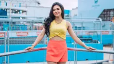Gak salah banget kalau sekarang DJ Una juga dijuluki sebagai hot mom. (FOTO: instagram.com/putriuna)