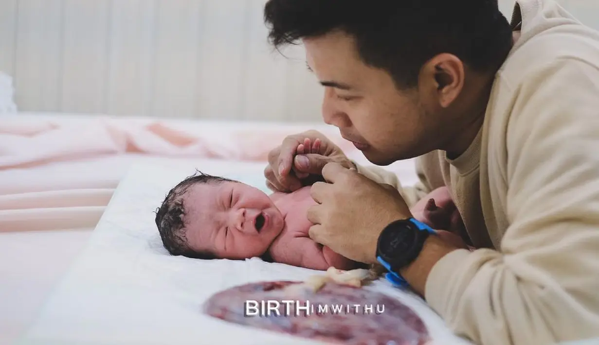 Ardina Rasti melahirkan anak kedua (Instagram/ardinarasti6)