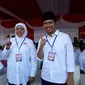 Pasangan Khofifah Indar Parawansa - Emil Dardak (Liputan6.com/ Dian Kurniawan)
