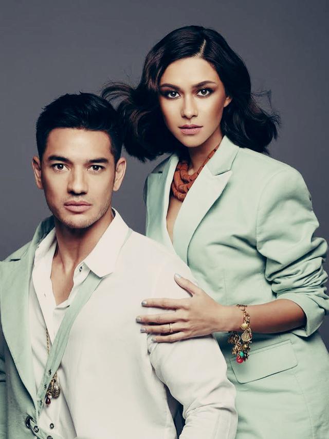 FOTO: Gaya Pemotretan Nana Mirdad dan Andrew White, Peringati Anniversary Ke-14