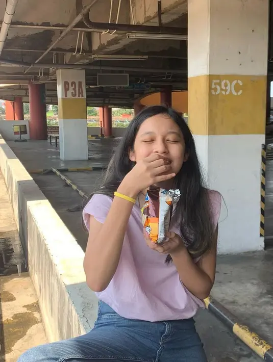 (Instagram/shakiena.azalea)