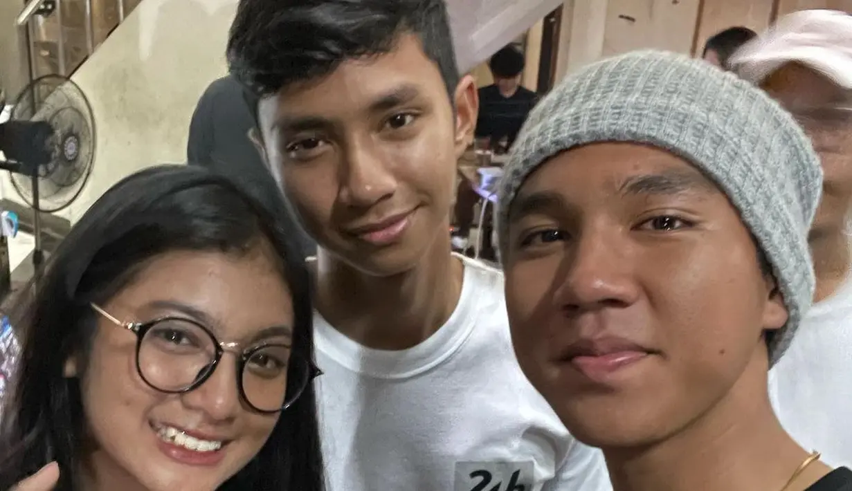 Momen Perpisahan Pemain Sinetron Dari Jendela SMP (Foto: Instagram/@jefannathanio)