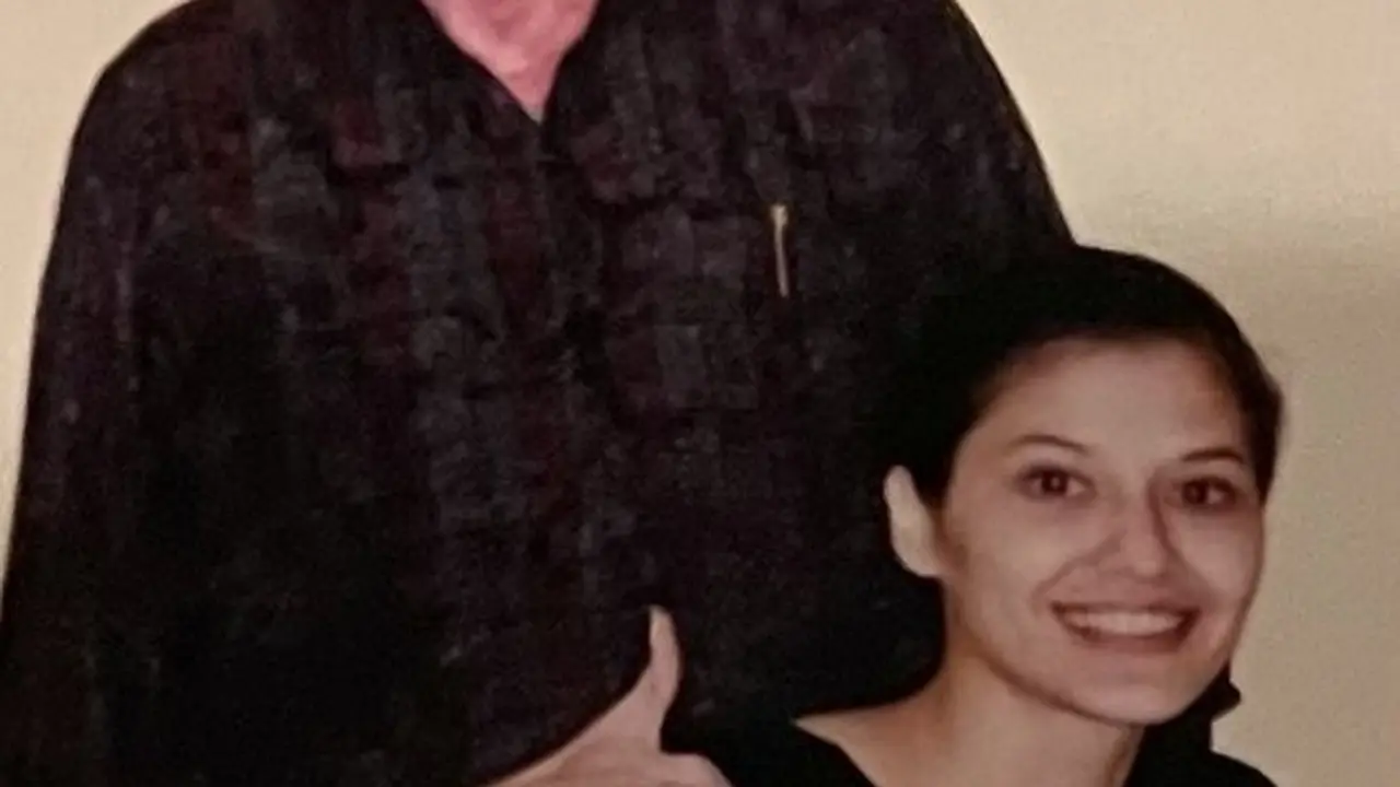 Potret Kebersamaan Tamara Bleszynski dengan Mendiang Ayah, Kecantikan Masa Mudanya Curi Perhatian