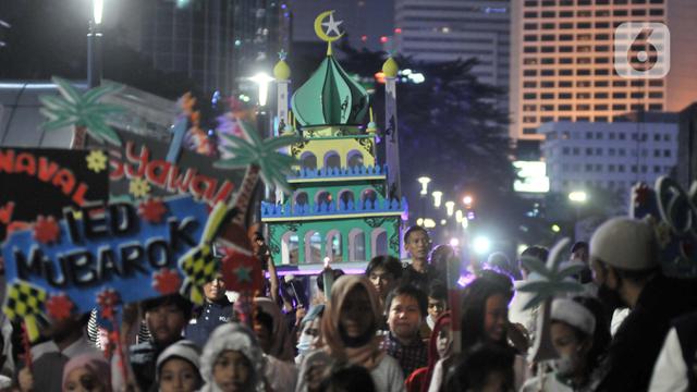 Pawai Malam Takbir Sambut Idul Fitri