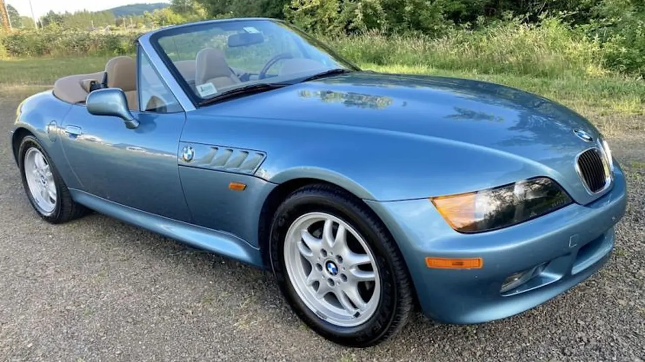 BMW Z3 Khusus James Bond Dijual (Autoblog)