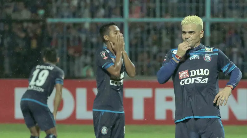 Bermain di Kandang, Arema Gagal Taklukkan Persija