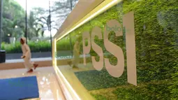 Drama Pembekuan dan Pecabutan hukuman atas PSSI terus berlangsung tanpa titik temu antara PSSI dan Kementerian Pemuda dan Olahraga. (Bola.com/Nicklas Hanoatubun)