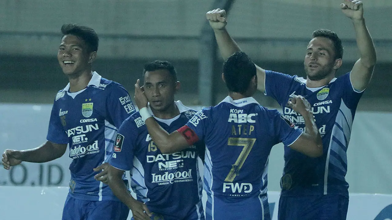 Persib vs Persiba Balikpapan