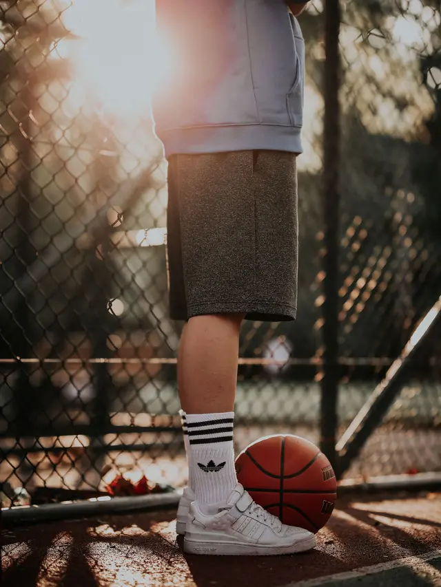 Sepatu Basket