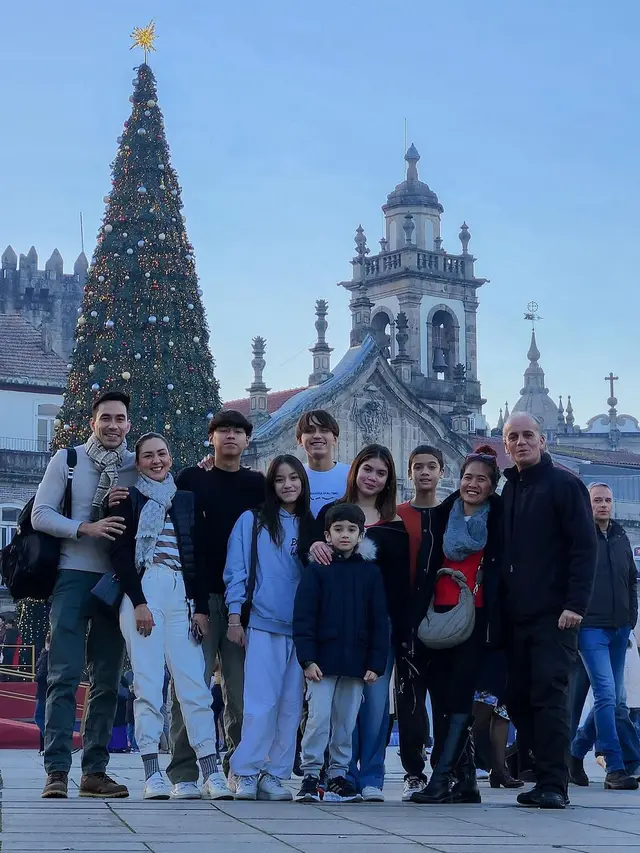 10 Artis Ini Rayakan Natal 2023 di Luar Negeri, Penuh Bahagia