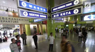 Kepala Stasiun Gambir, Rizky Alfrida mengungkapkan, pihaknya menambah jumlah kereta api guna menampung meningkatnya jumlah pemudik Lebaran 2017. Setidaknya 16 ribu pemudik memadati Stasiun Gambir, Senen, Jakarta Pusat