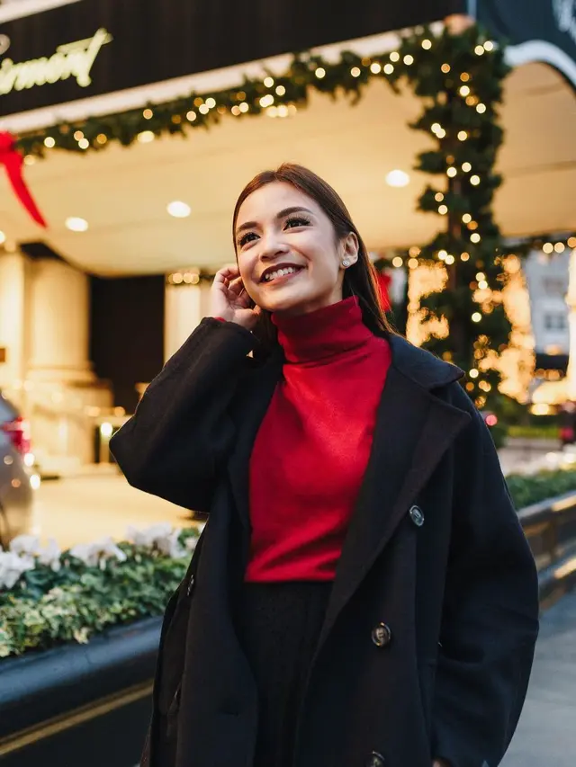 Chelsea Olivia dengan Gigi Gingsul