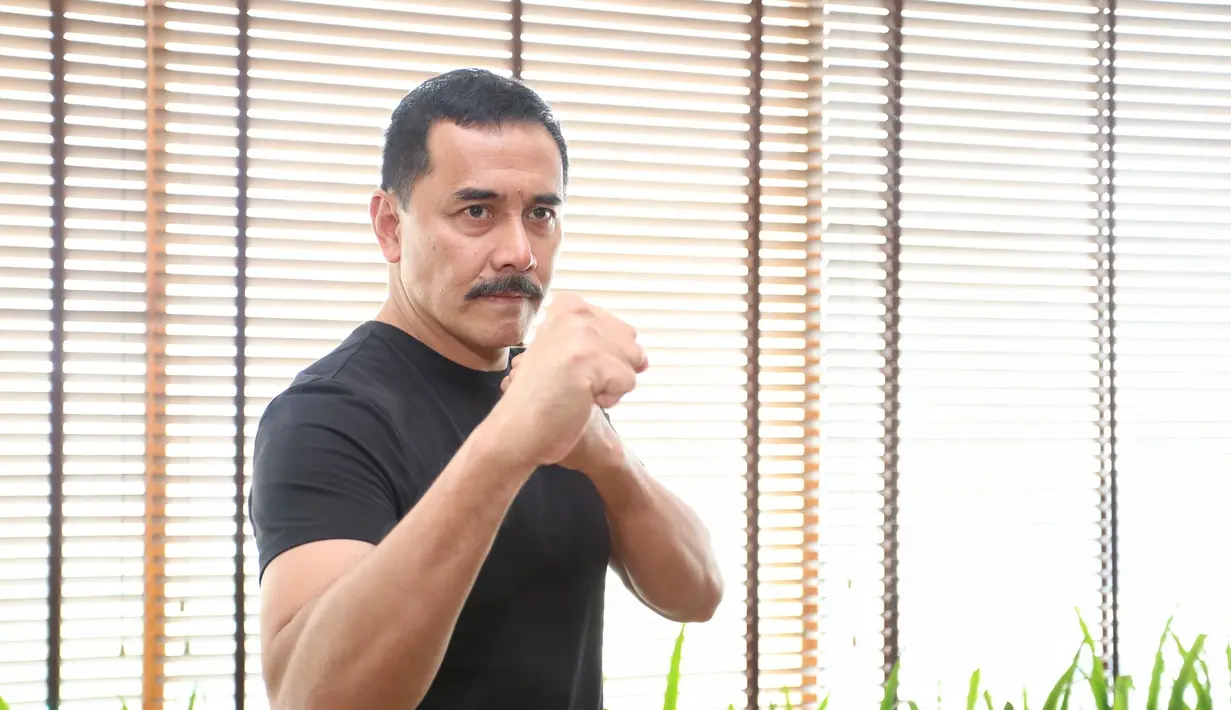 Saat hadir di Press Preview Saur Sepuh The Series di XXI Cineplex, Senayan City, Jakarta, Rabu (9/8/2017), ia mengaku senang kembali dipercaya untuk bermain versi  layar kaca. (Adrian Putra/Bintang.com)