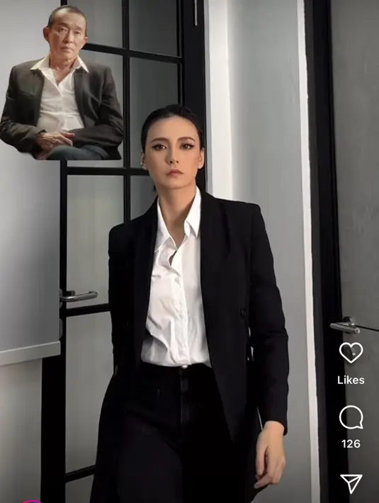 <p>Kontroversi Tamara Dai cosplay jadi karakter di dokumenter Netflix kasus Jessica Wongso. (dok. tangkapan layar Instagram Reels @tamaradai/https://www.instagram.com/reel/CyH7tfNBRRN/)</p>