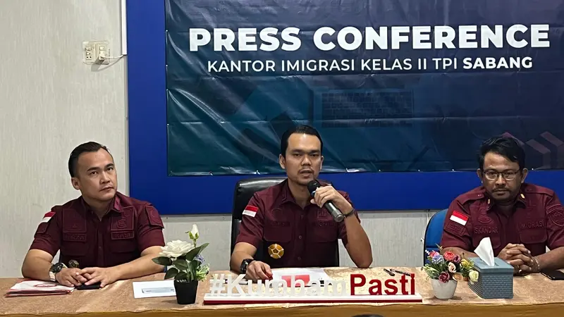 Konferensi pers Kantor Imigrasi Kelas II TPI Sabang.