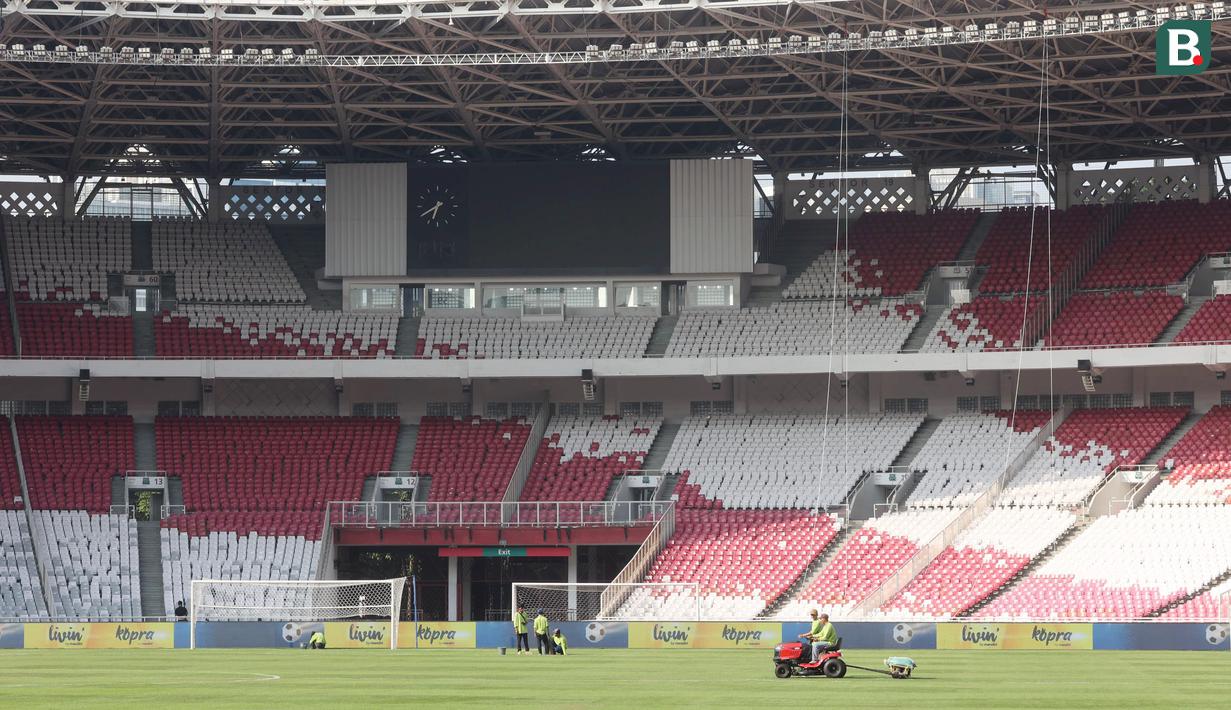 Kondisi kesiapan Stadion Gelora Bung Karno (SUGBK), Senayan, Jakarta, Rabu (05/06/2024) jelang laga Grup F Kualifikasi Piala Dunia 2024. (Bola.com/M Iqbal Ichsan)