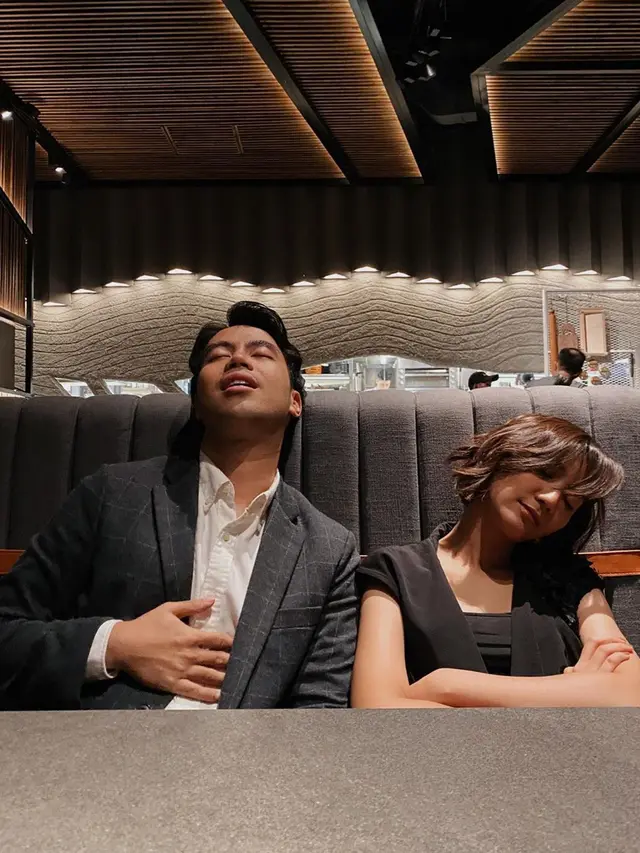 7 Potret Kebersamaan Vidi Aldiano dan Sheila Dara, Tetap Dekat Meski Sudah Putus