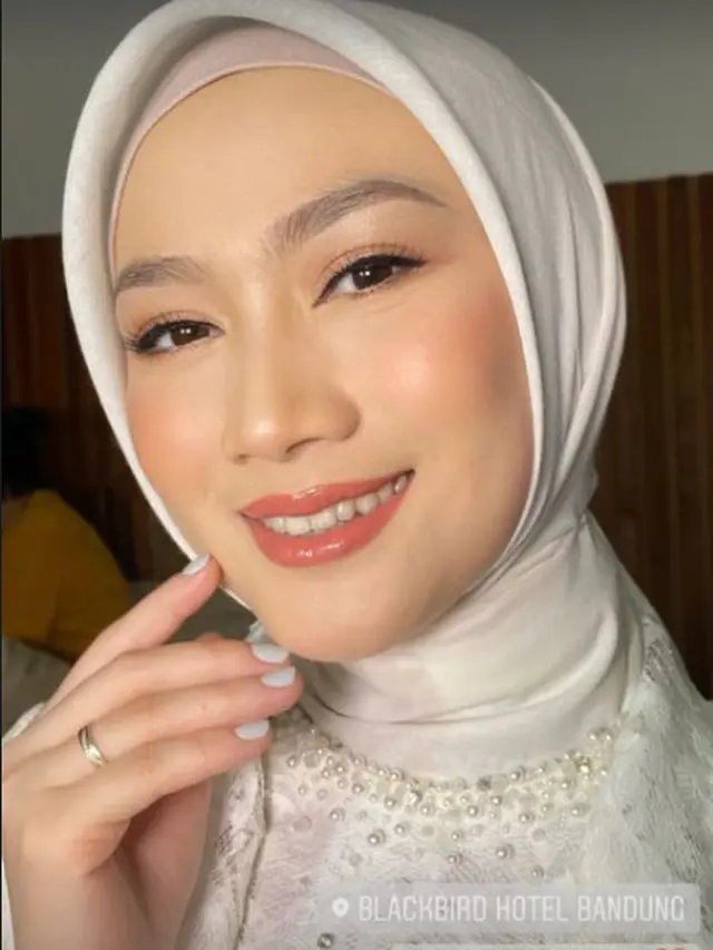 Bersahabat, Ini 6 Potret Cantik Melody Laksani Saat Jadi Bridesmaid Lesty Kejora