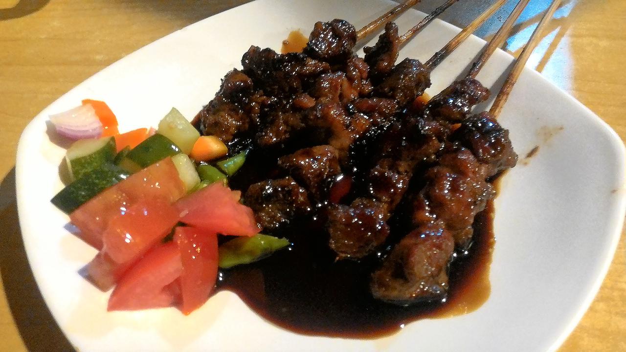 25 Makanan Khas Sunda Terkenal yang Enak dan Unik, Ada Pepes Sampai ...