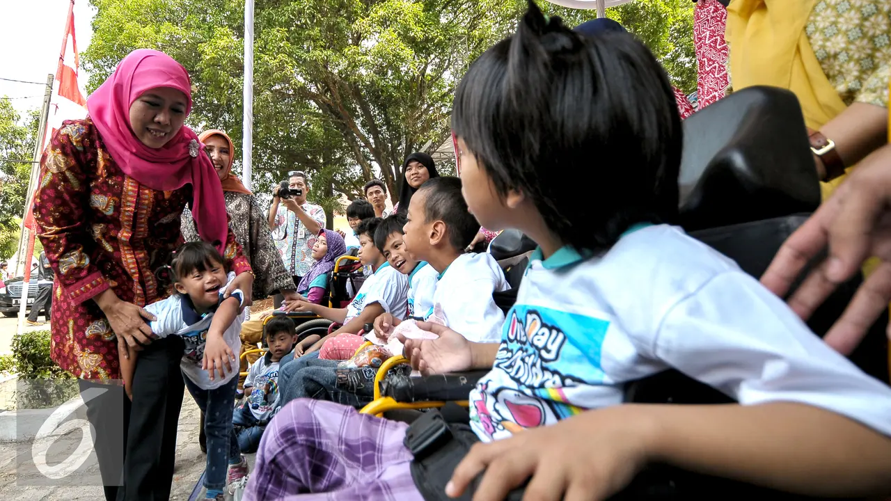 20150806- Mensos luncurkan TePSA-Jakarta- Khofifah Indar Parawansa