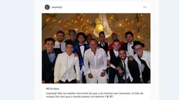Neymar merayakan malam pergantian tahun 2016 dengan berpesta bersama rekan-rekannya. (Instagram/Neymar Jr)