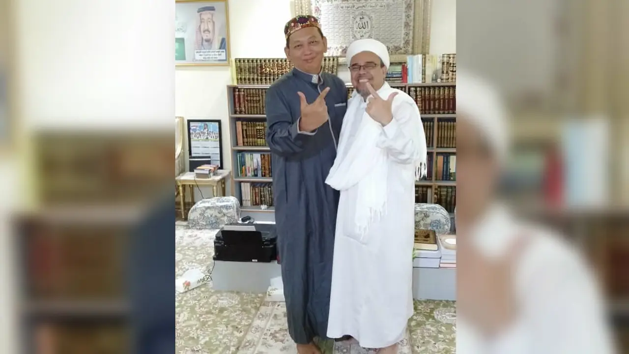 Pimpinan FPI Rizieq Shihab dan juru bicaranya Abdul Chair Ramadhan