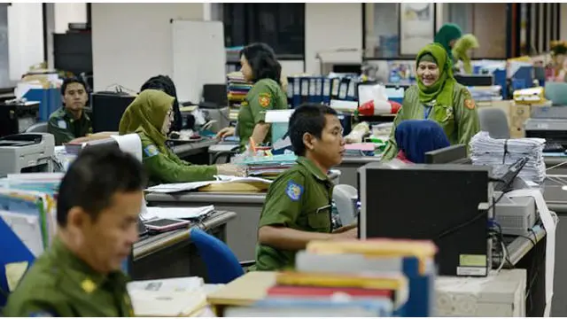 Sumber Daya Manusia (SDM) menjadi faktor kunci membangun perekonomian Indonesia ke depan. Indonesia diharapkan mempunyai sistem informasi pengelolaan SDM, termasuk Pegawai Negeri Sipil (PNS) agar mampu mencapai target yang telah ditetapkan.