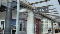 Tesla akan Produksi Mobil Listrik Murah, Ini Perkiraan Harganya