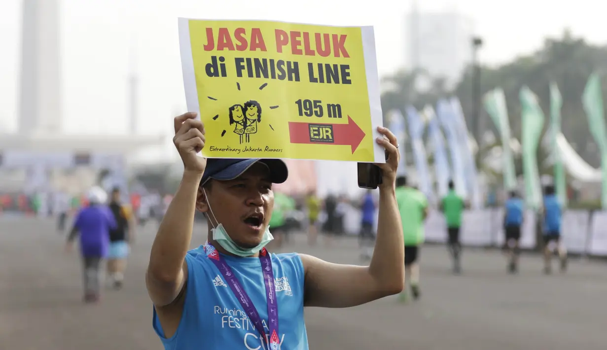 Mandiri Jakarta Marathon 2015 memberikan total hadiah Rp2,6 miliar. (Bola.com/Vitalis Yogi Trisna)