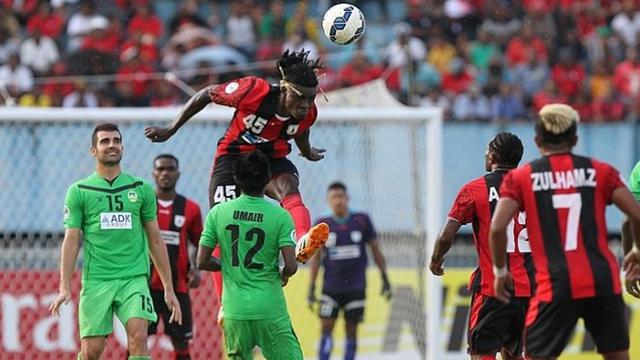 Sepak Bola Indonesia, Hanya Separuh Nafas