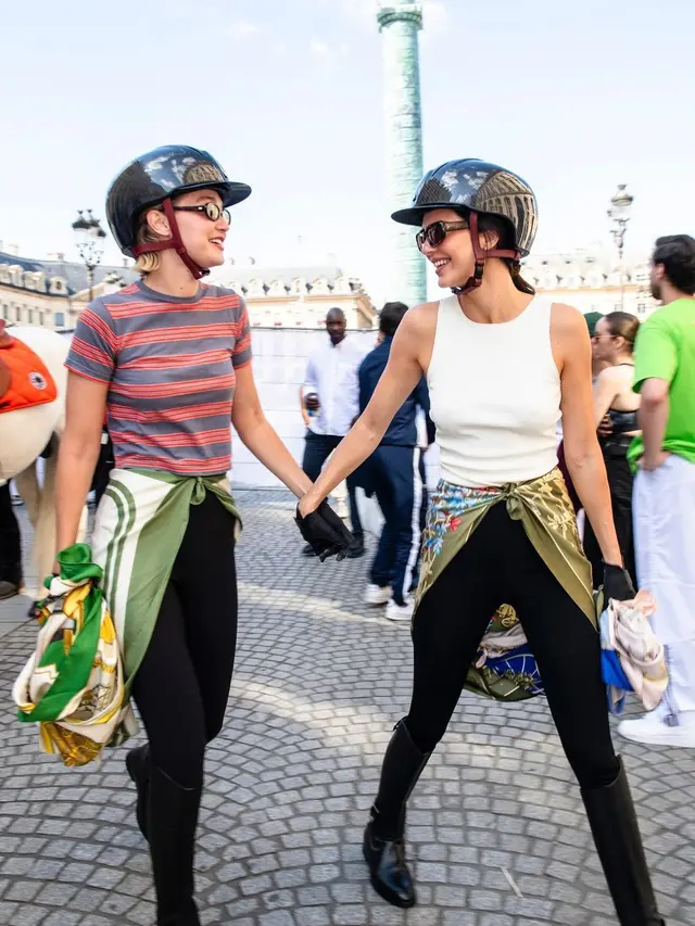 Penampilan Kendall Jenner dan Gigi Hadid yang Jadi Sorotan di Vogue World 2024, Berkuda Bareng dengan Pesona Bestie Kelas Atas