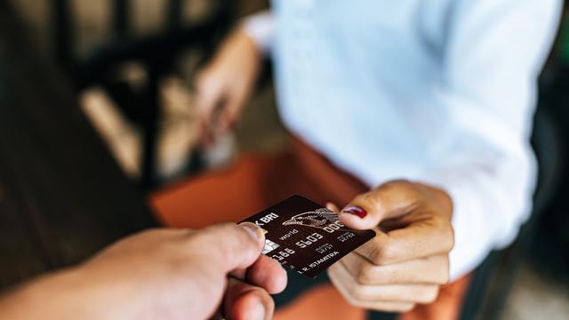 Traveling ke Luar Negeri Makin Nyaman, Ada Kartu Kredit BRI World Access yang Bikin Bebas Bertransaksi